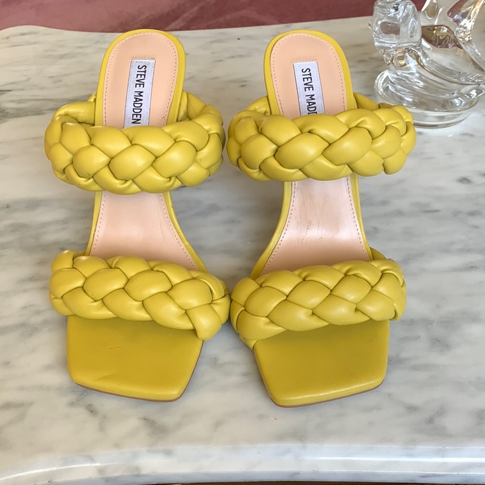 Steven Madden sandals